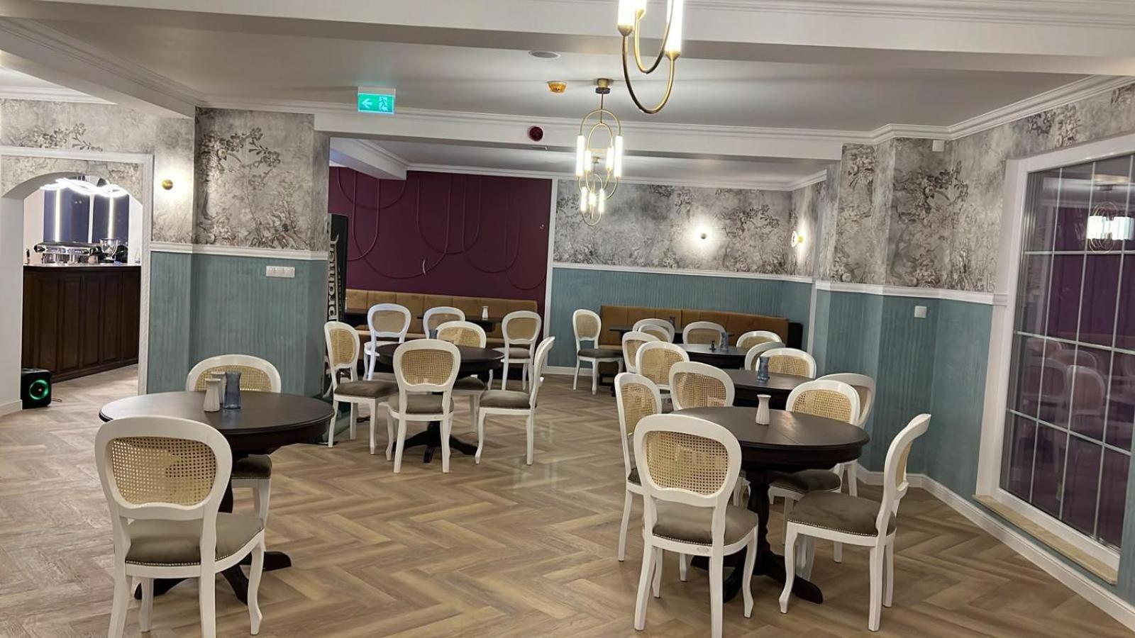 Colina Restaurant & Events Hotel Bistrita  Luaran gambar