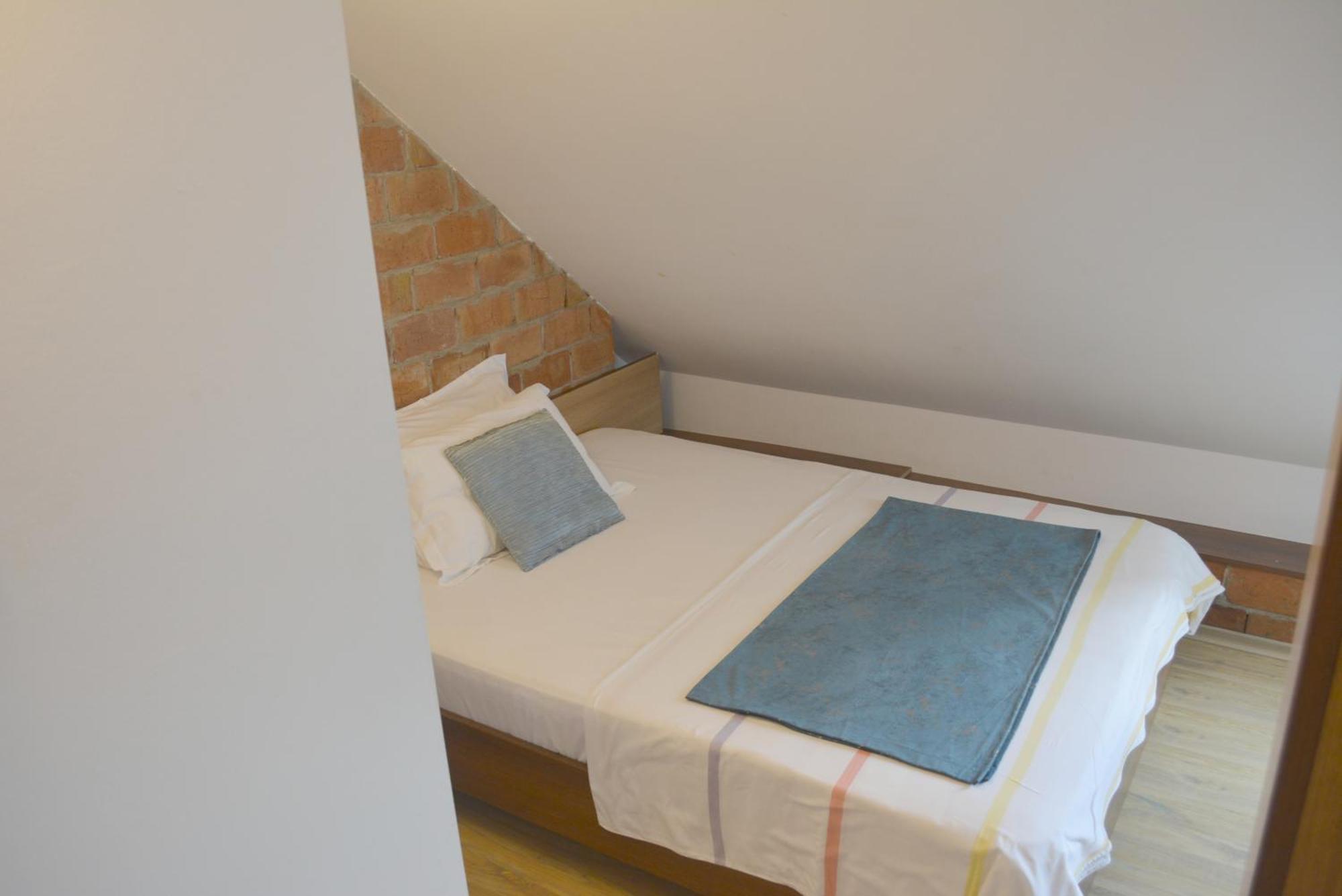 Colina Restaurant & Events Hotel Bistrita  Bilik gambar