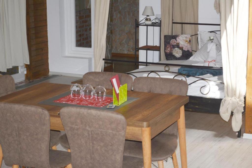 Colina Restaurant & Events Hotel Bistrita  Luaran gambar